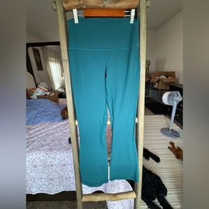Lululemon mini flare align leggings *short